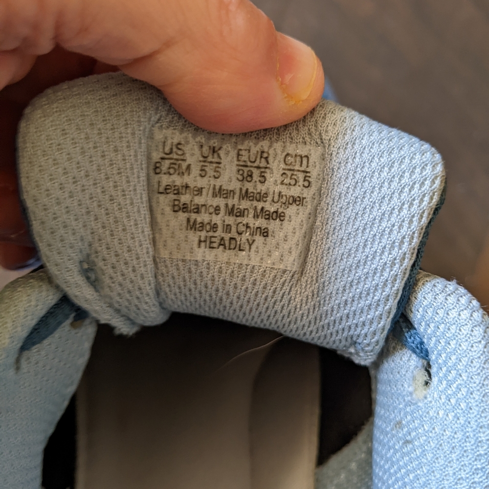Ryka sneakers 8.5 - Picture 5 of 5